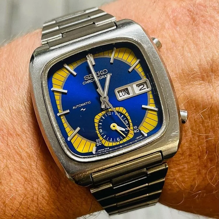 Seiko 7016 chronograph hotsell